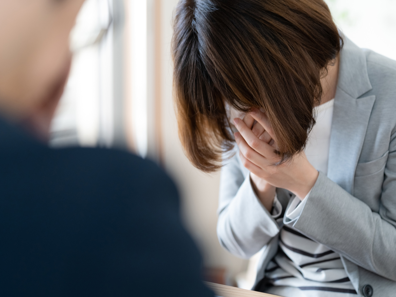 別れさせ屋とは? 夫を不倫相手と別れさせたいときなどに“依頼”する人も。法的な問題点を弁護士が解説 - All About ニュース