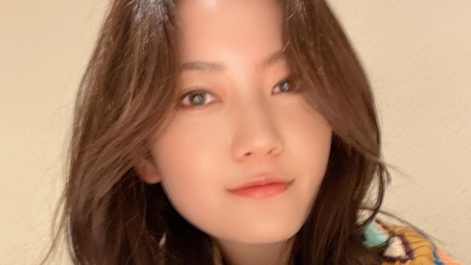 「印象が全然違う」クロちゃんの恋人・リチ、2年前の別人級ミディアムヘア姿に反響！ 「激かわですね」 - All About ニュース