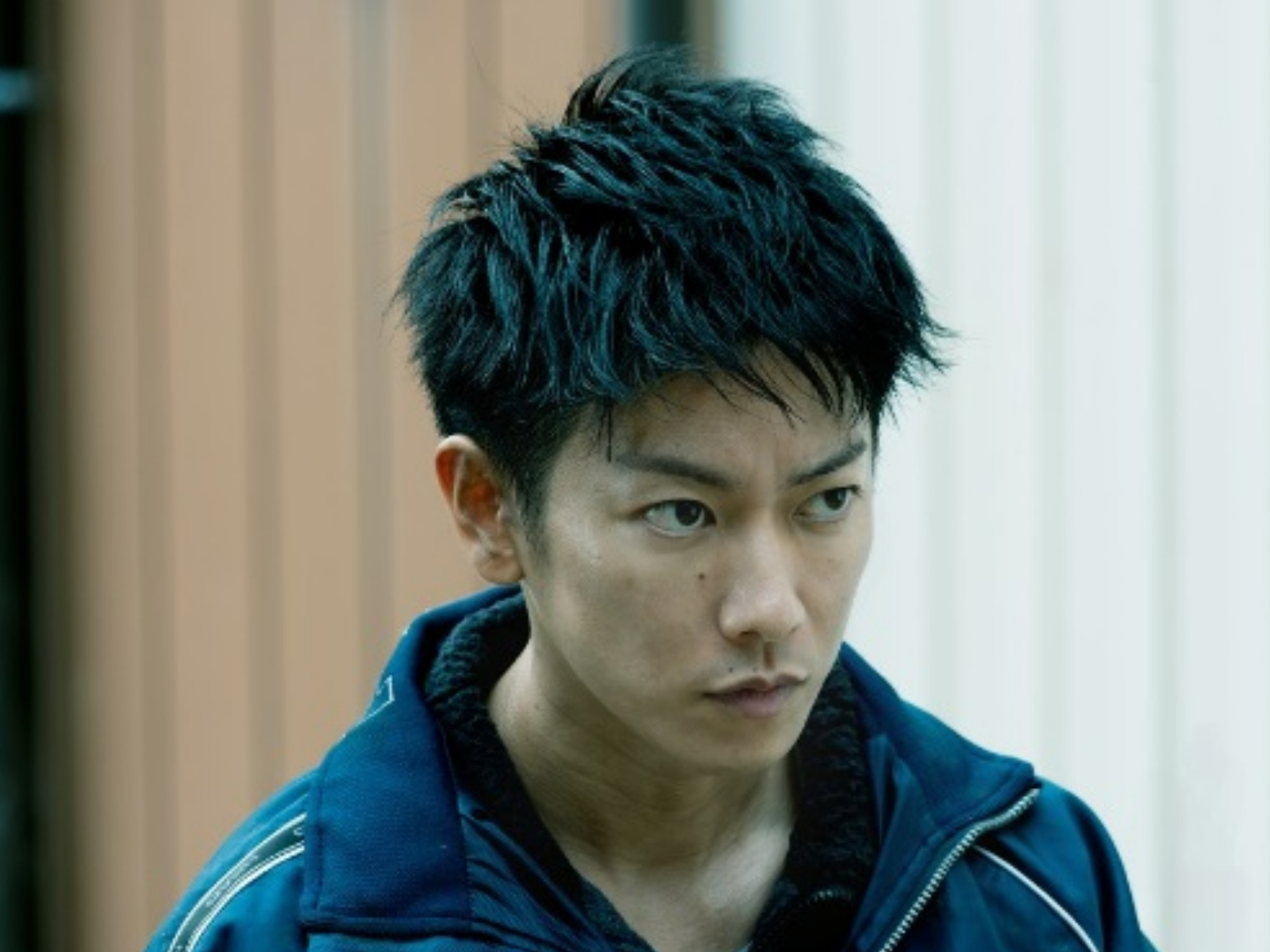 「カリスマ性がある」と思う30代男性俳優ランキング! 2位「佐藤健」、1位は? - All About ニュース