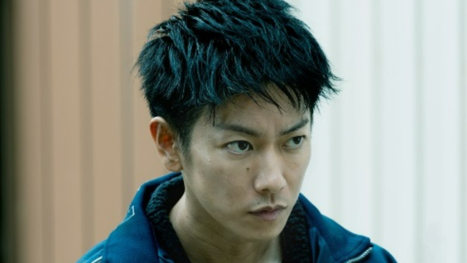 「声が魅力的」だと思う30代男性俳優ランキング！ 2位「佐藤健」、1位は？ - All About ニュース