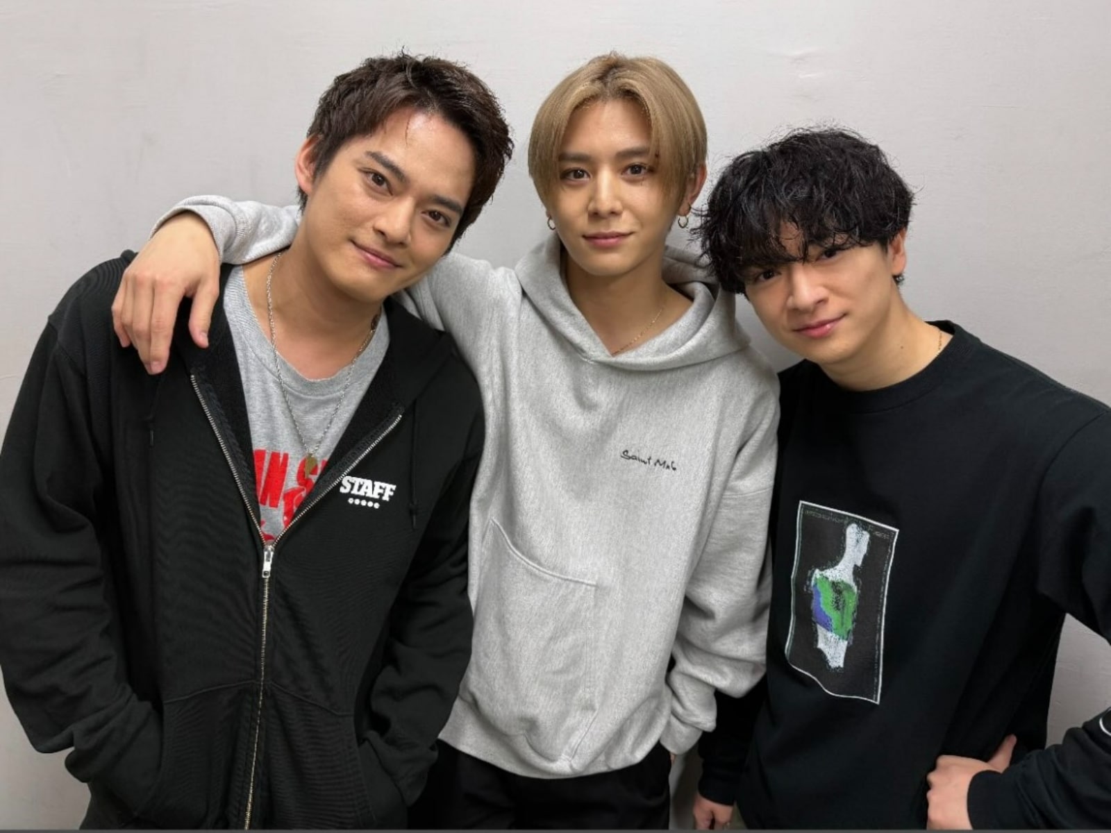1月末に事務所退所の中山優馬、山田涼介＆知念侑李とのスリーショット