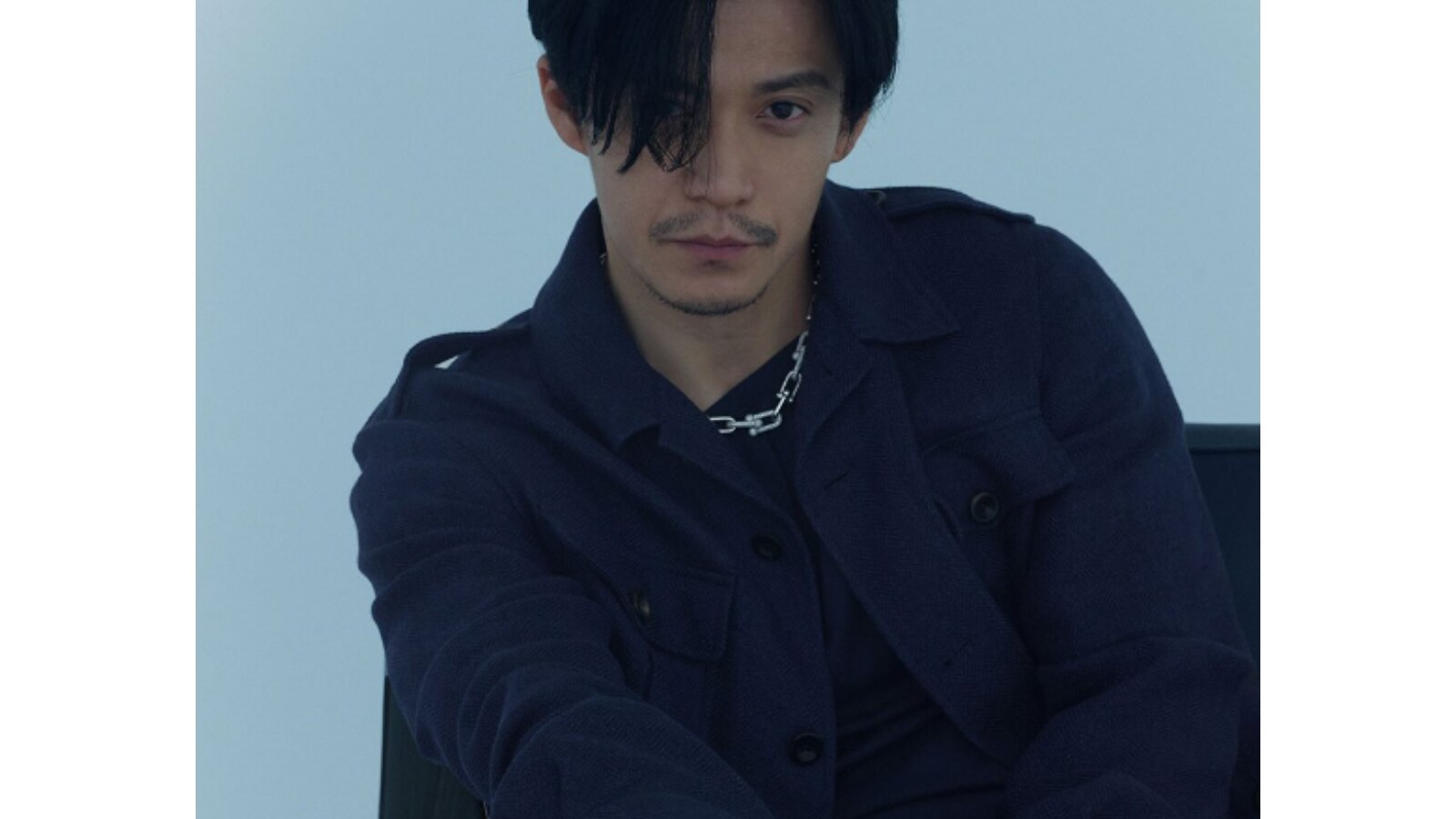 小栗旬、色気あふれるモデルショットを披露！ ティファニーの 