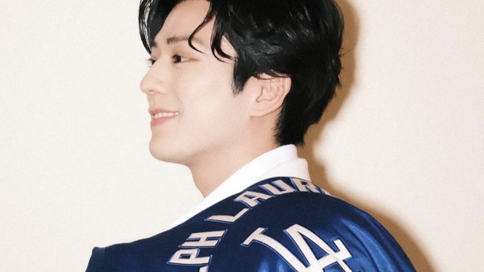 「横顔が美しいと思う20代男性俳優」ランキング！ 2位「新田真剣佑」を50票差で抑えた、堂々の1位は？ - All About ニュース