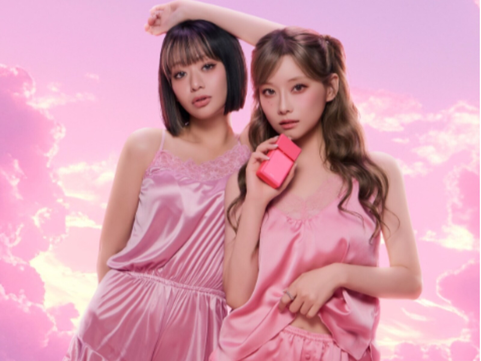 天使より天使」重盛さと美、美脚際立つモデルショットにファン歓喜