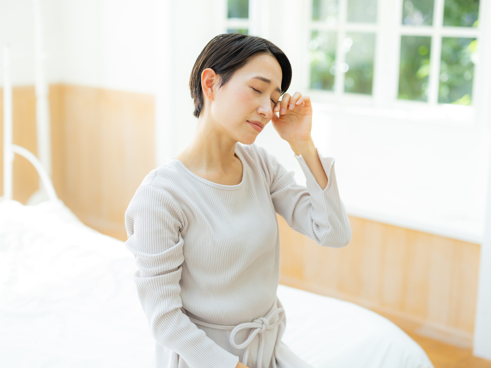 「結婚しないなら…」48歳女性、年収450万円、実家暮らし。生活の苦労や貯金額は? - All About ニュース