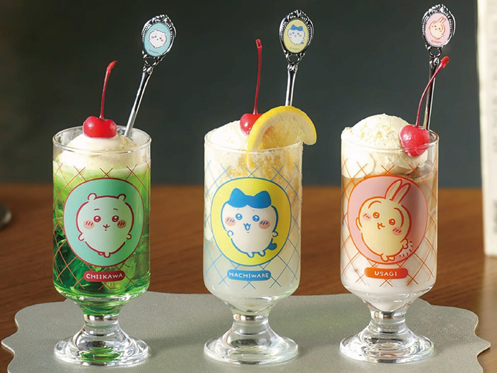 【非売品】ちいかわ　オリジナルツイスパソーダ　スターターセット かわいすぎるだろさすがに」ちいかわマーケットにレトロな「ソーダ
