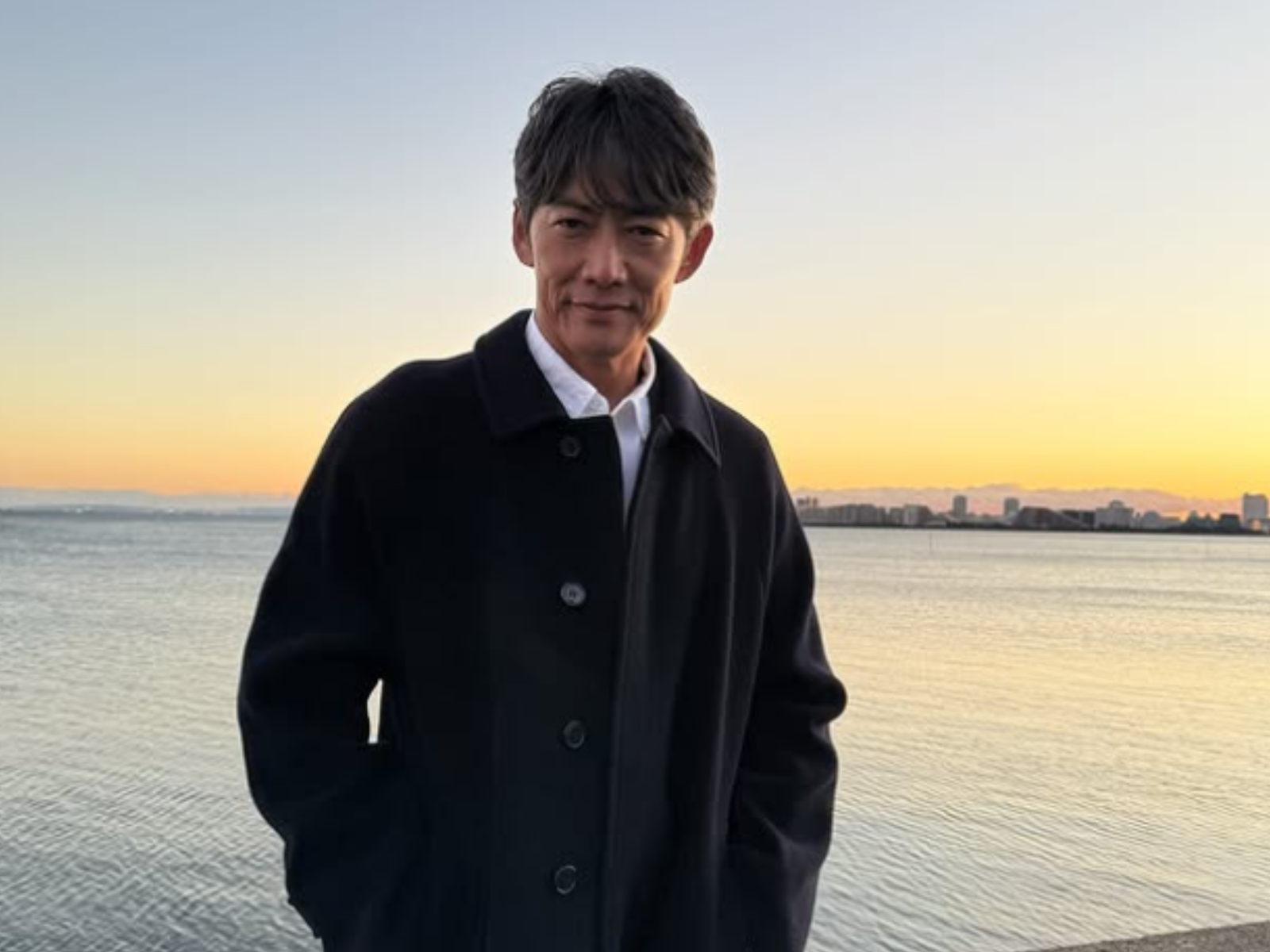 スタイルの良さが際立っていると思う「50代男性俳優」ランキング! 2位「反町隆史」を抑えた1位は?【2026年調査】(2/2) - All ...