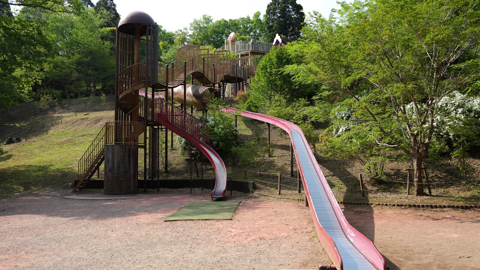 遊具 が たくさん ある 公園 千葉