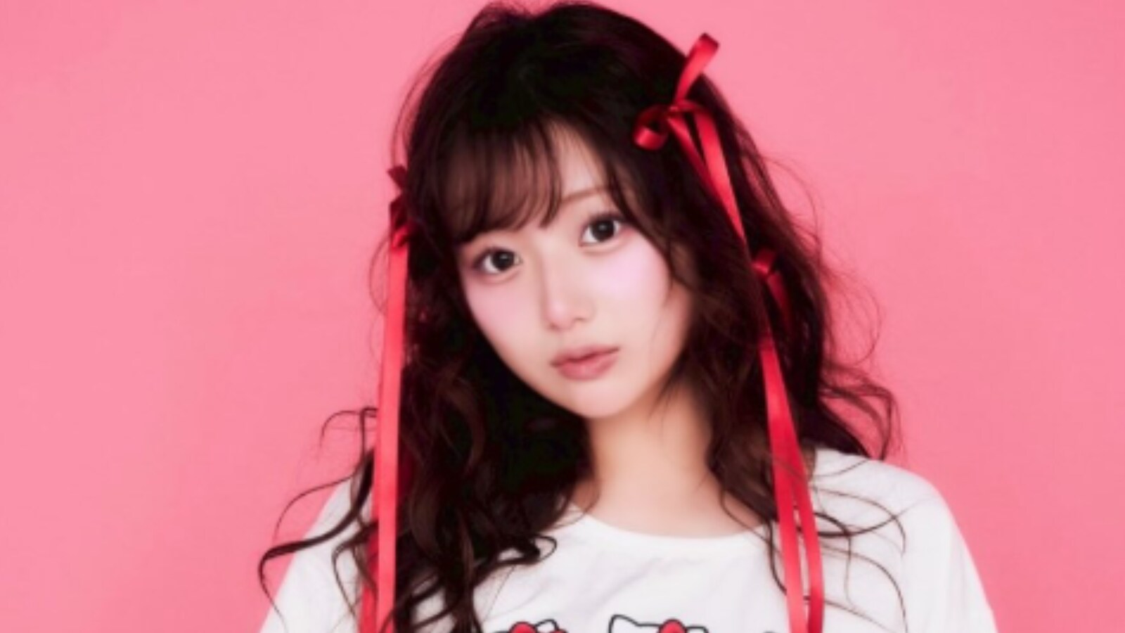 辻希美の長女・希空、ハローキティのルームウエア姿を披露！ ショー