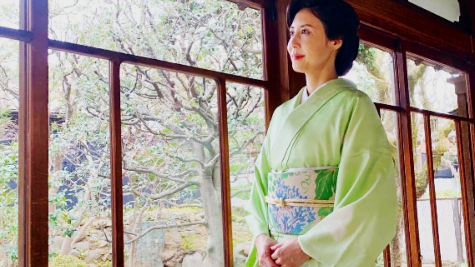 【女性限定】横顔が美しいと思う50代女性俳優ランキング！ 2位「松嶋菜々子」を抑えた1位は？ - All About ニュース