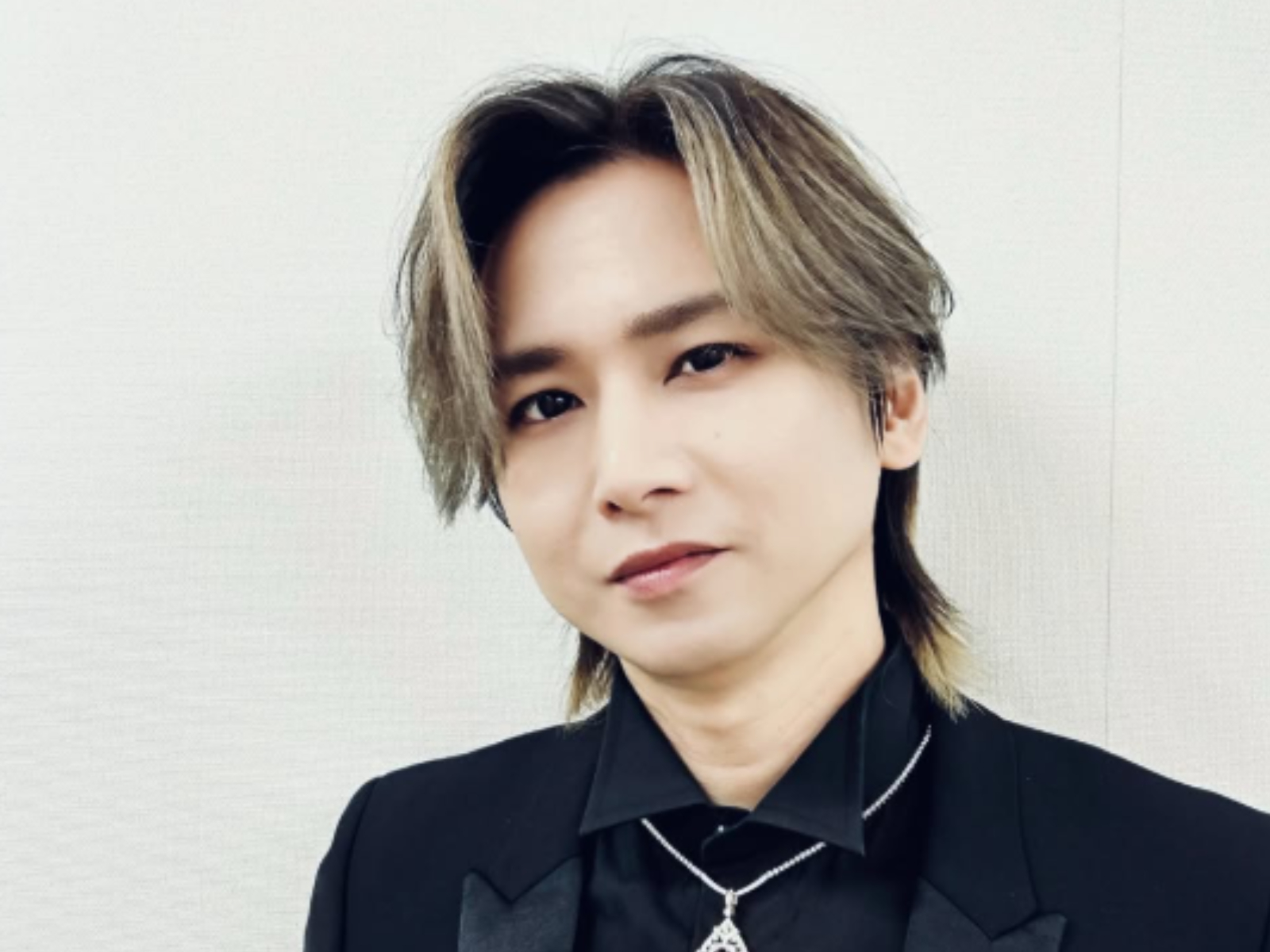 【40代が選ぶ】歌がうまいと思うSTARTO社所属の40・50代タレントランキング! 2位「堂本光一」、1位は?(2/2) - All ...