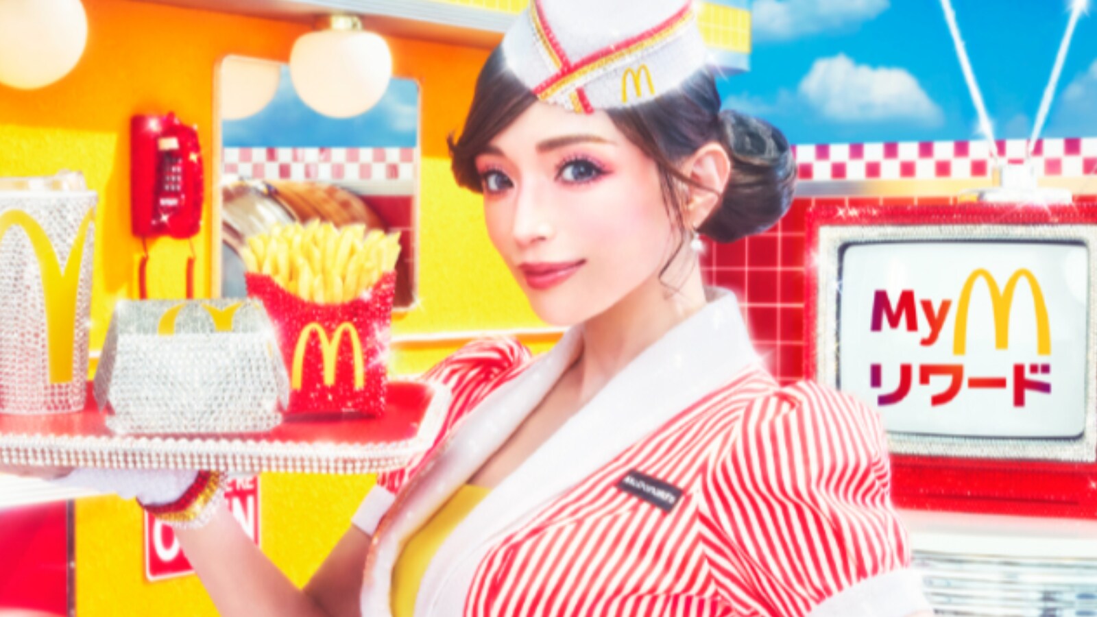 別人やん」マクドナルド、浜崎あゆみとのコラボ発表も顔に注目集まる