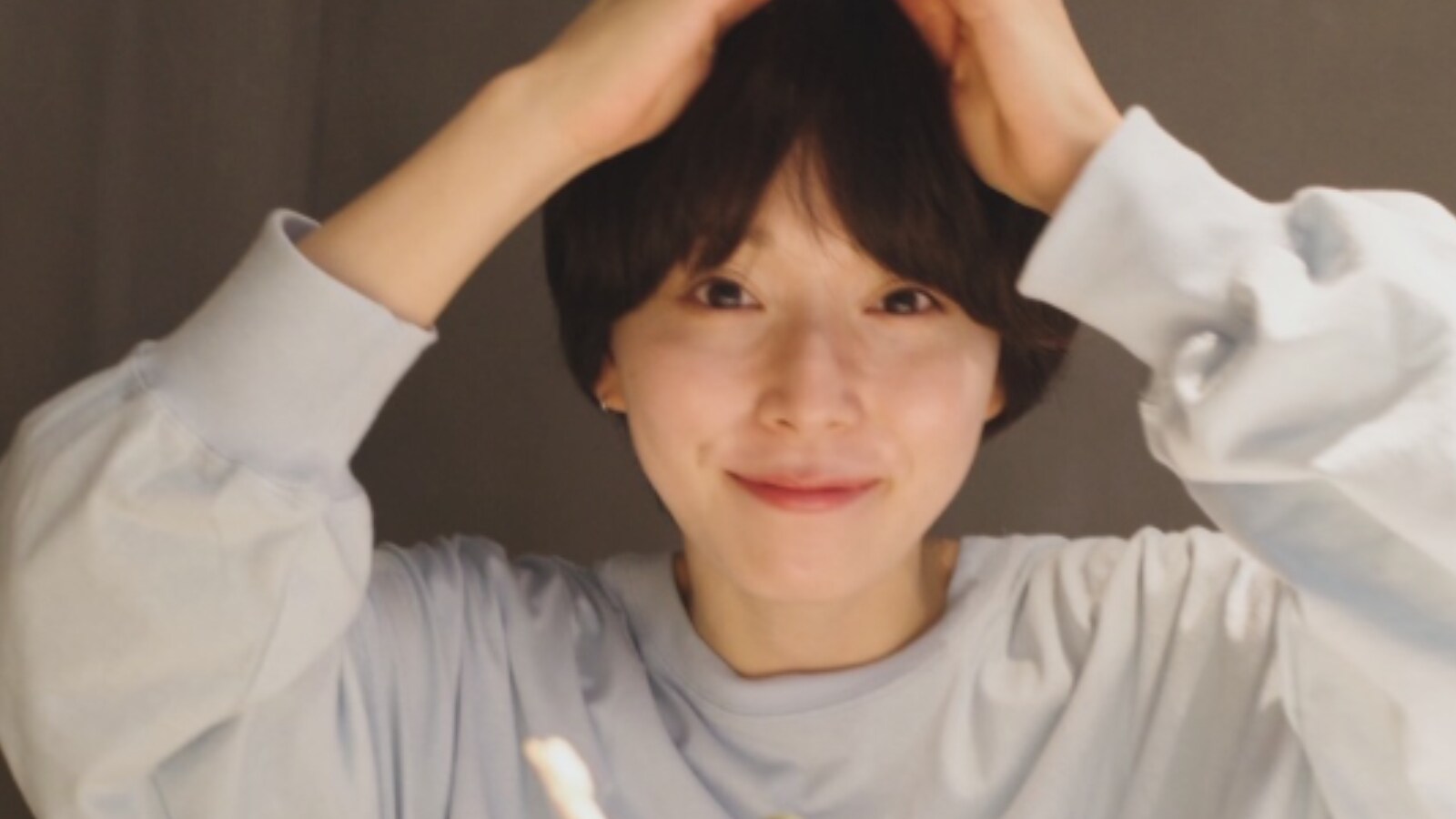 「沼田文のビジュで神すぎる」松岡茉優、オフショット公開 ...